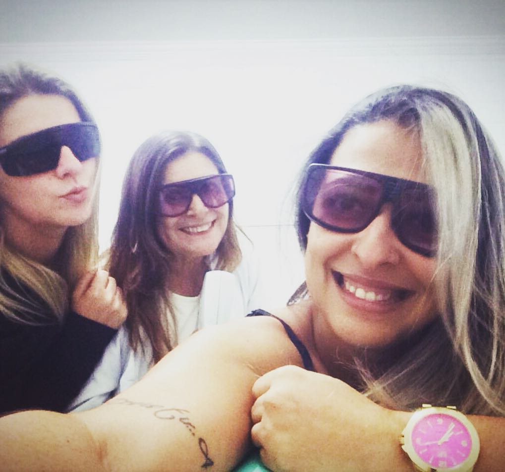 Obrigada @paulafcordeiro, @natycapecce, @cristinanascimentonumerologia, @rairinha  e todas minhas queridas Divas por confiarem seus corpos, seus sonhos. Vocês são minha maior fonte de aprendizado!🙏🏻😘 #minhasdivas👭 
#aquitemlaser 
#clientesfelices