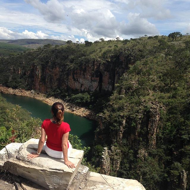 Se a vida é corrida a pausa é necessária. Descansar a mente gera saúde e gera beleza. O equilíbrio é uma busca constante, um desafio diário que pode ser alcançado 🙌✨🍀
#fazbempraalma #fazbemestarbem #relaxing #vibracoes #vivalavita