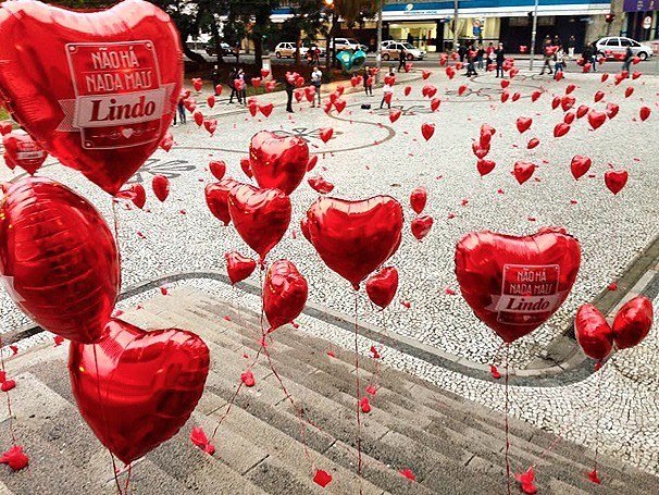 Hoje tudo será mais especial,
pois é o dia de celebrar o amor
e todos os corações apaixonados…❤️
A todos Feliz dia dos namorados!! #amor #diadosnamorados